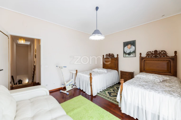 Moradia T4 para Venda em Nogueira, Fraião e Lamaçães Foto 32