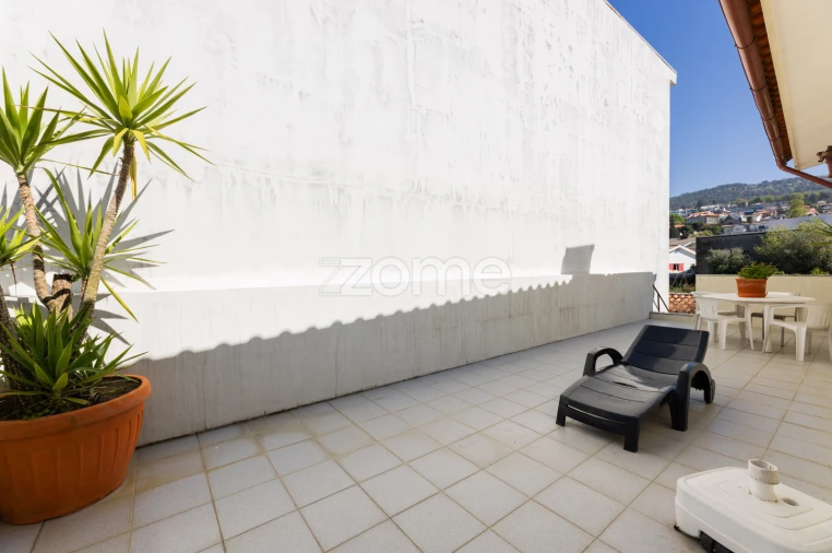 Moradia T4 para Venda em Nogueira, Fraião e Lamaçães Foto 34