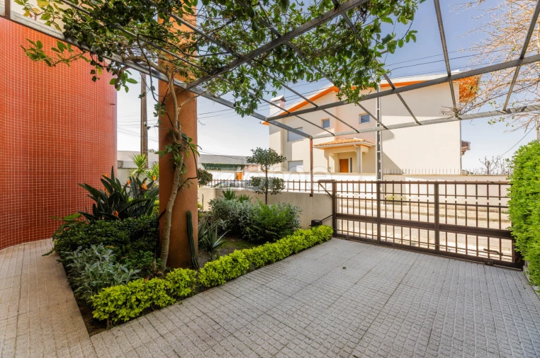 Moradia T4 para Venda em Nogueira, Fraião e Lamaçães Foto 4