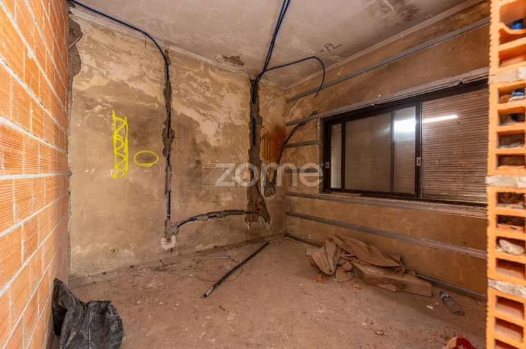 Apartamento T1 para Venda em São João da Madeira Foto 27