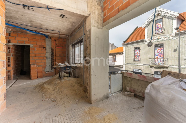 Apartamento T1 para Venda em São João da Madeira Foto 30