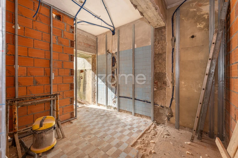 Apartamento T1 para Venda em São João da Madeira Foto 31