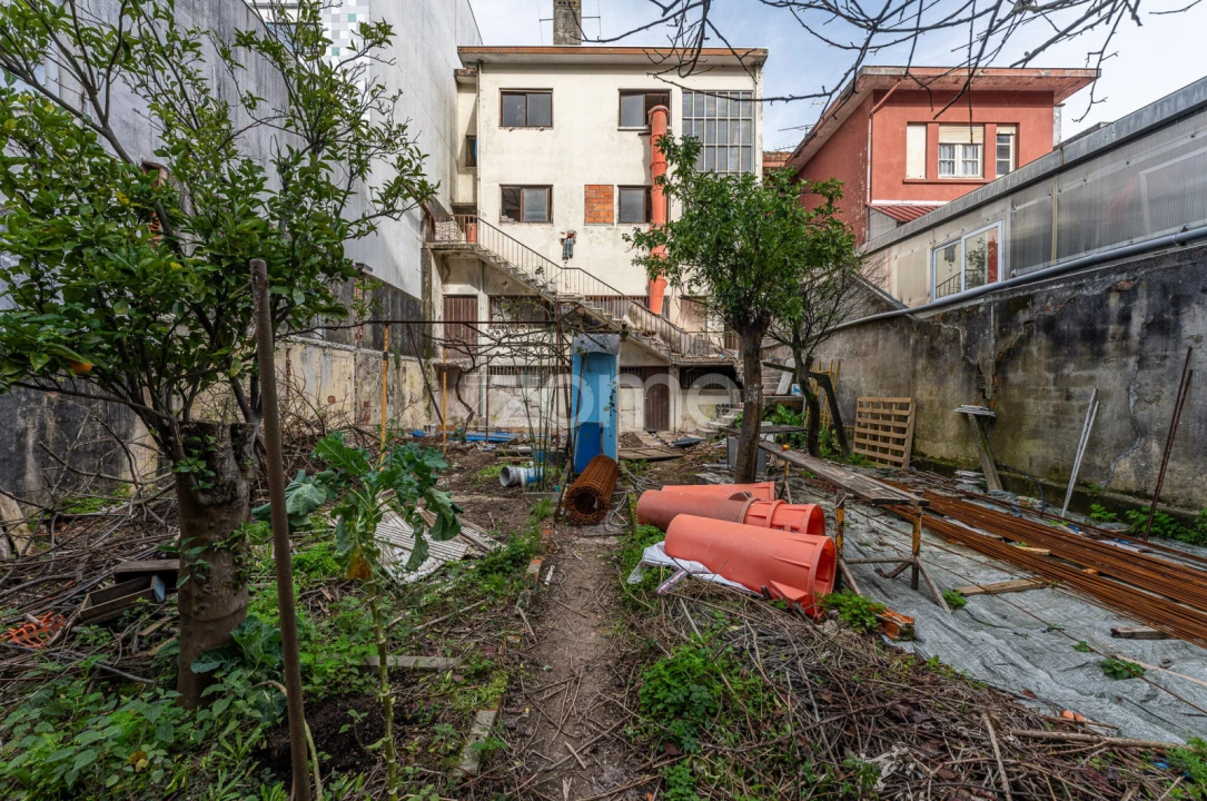 Apartamento T1 para Venda em São João da Madeira Foto 14