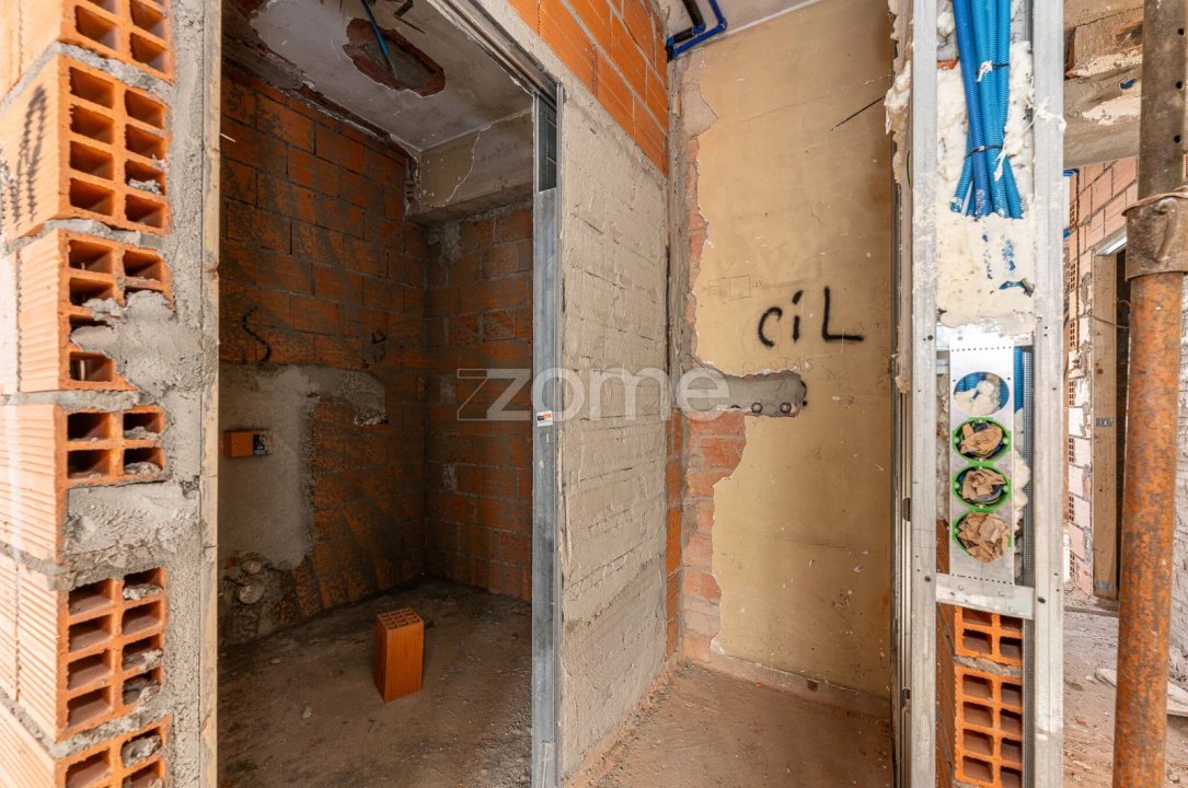 Apartamento T1 para Venda em São João da Madeira Foto 19