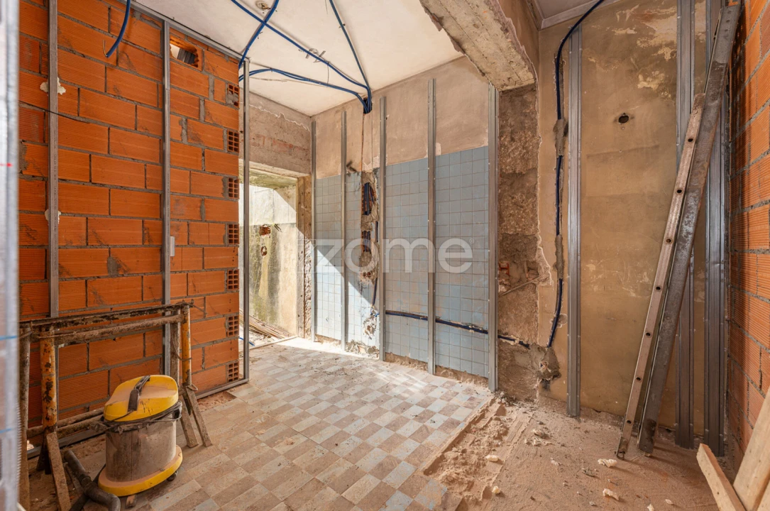 Apartamento T1 para Venda em São João da Madeira Foto 31