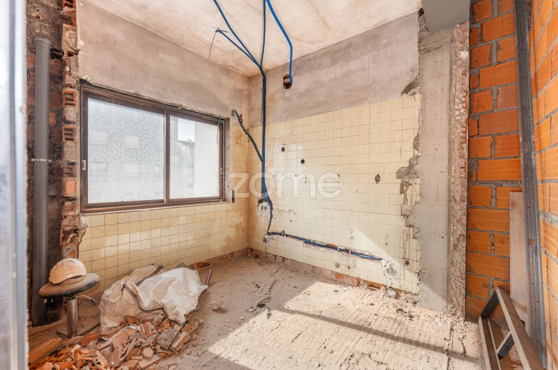 Apartamento T1 para Venda em São João da Madeira Foto 42