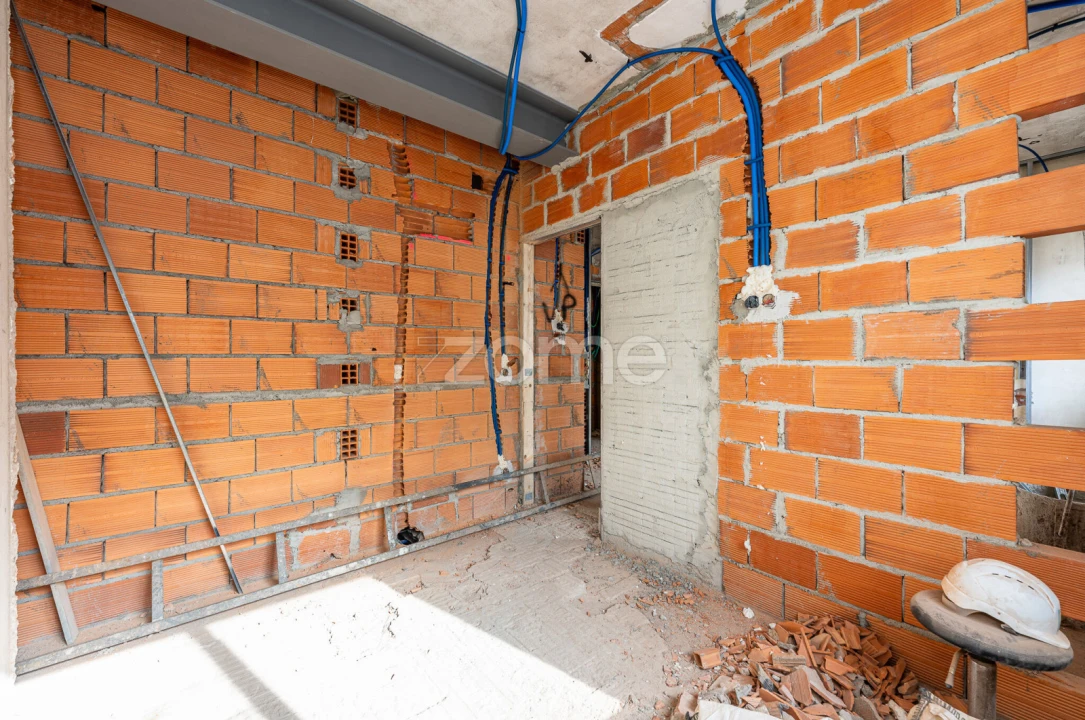 Apartamento T1 para Venda em São João da Madeira Foto 43