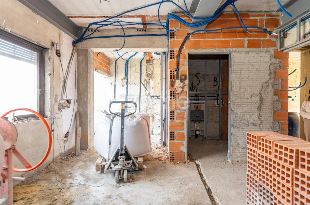 Apartamento T1 para Venda em São João da Madeira Foto 47