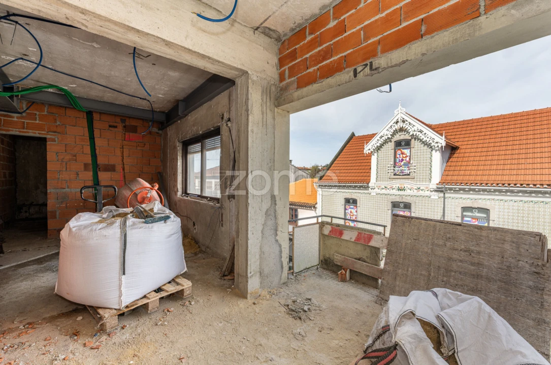 Apartamento T1 para Venda em São João da Madeira Foto 50