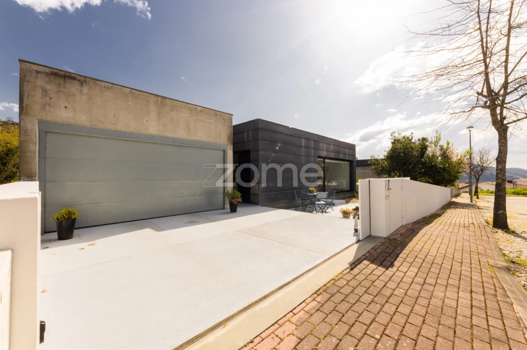 Moradia T3 para Venda em Real, Dume e Semelhe Foto 6