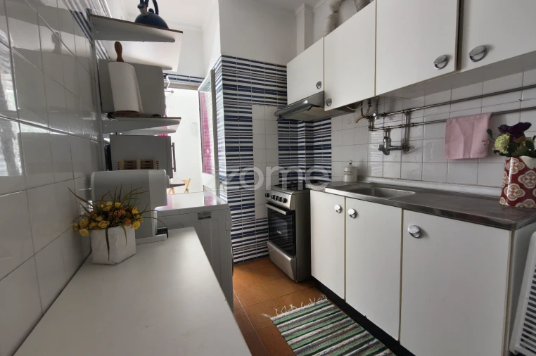Apartamento T1 para Arrendamento em Costa da Caparica Foto 4