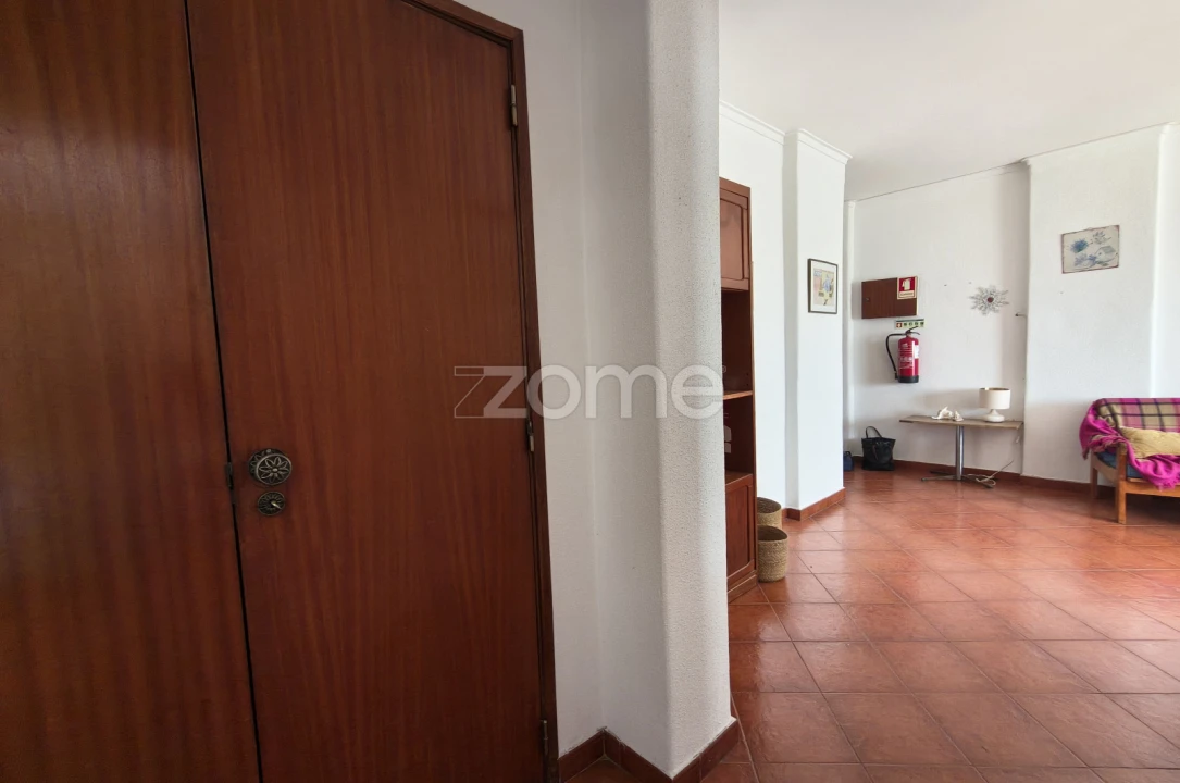 Apartamento T1 para Arrendamento em Costa da Caparica Foto 12