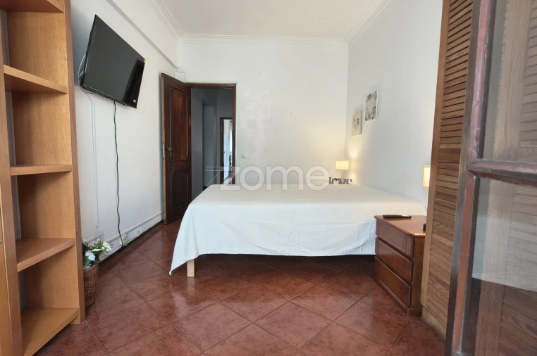 Apartamento T3 para Arrendamento em Oeiras e São Julião da Barra, Paço de Arcos e Caxias Foto 19