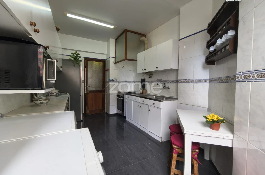 Apartamento T3 para Arrendamento em Oeiras e São Julião da Barra, Paço de Arcos e Caxias Foto 11