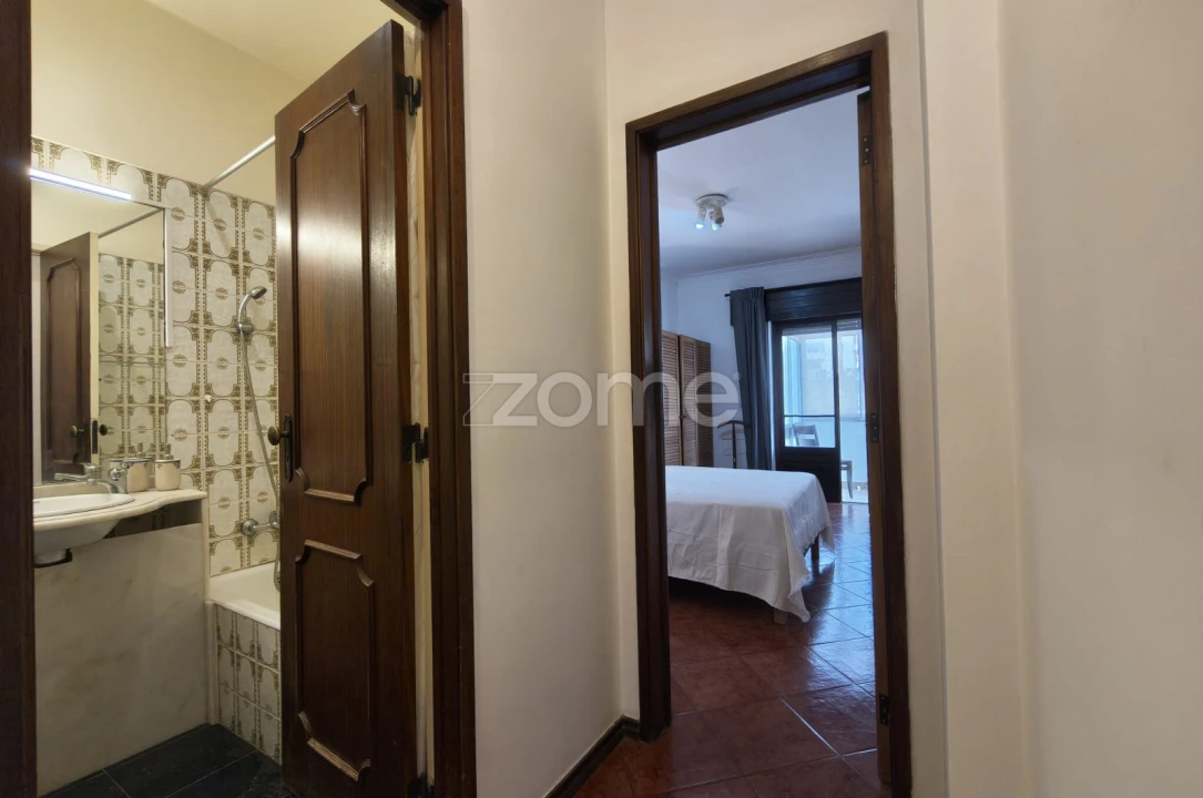 Apartamento T3 para Arrendamento em Oeiras e São Julião da Barra, Paço de Arcos e Caxias Foto 16