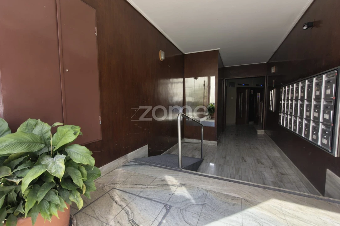 Apartamento T3 para Arrendamento em Oeiras e São Julião da Barra, Paço de Arcos e Caxias Foto 13