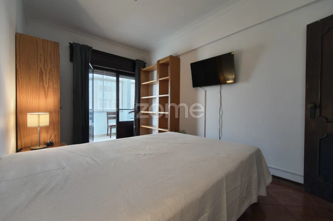 Apartamento T3 para Arrendamento em Oeiras e São Julião da Barra, Paço de Arcos e Caxias Foto 20