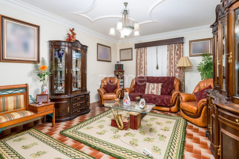 Moradia T6 para Venda em Almeirim Foto 11