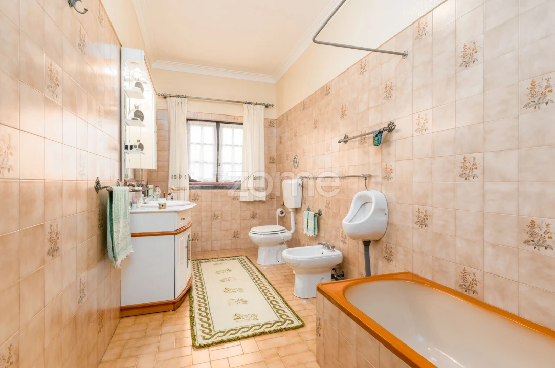 Moradia T6 para Venda em Almeirim Foto 14