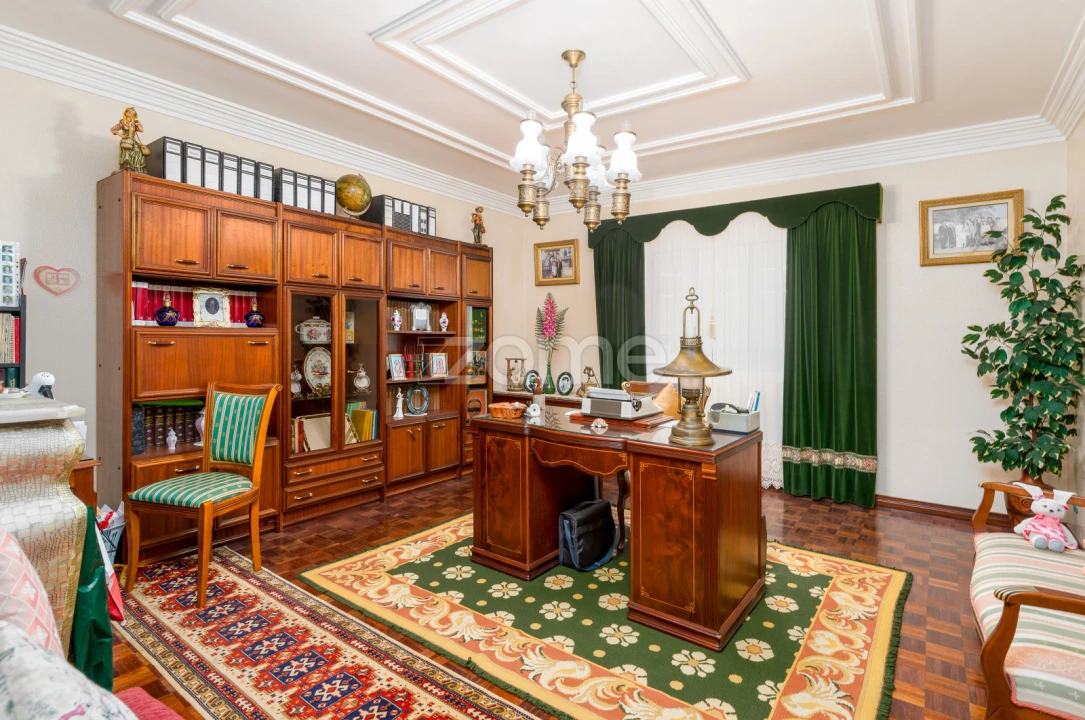 Moradia T6 para Venda em Almeirim Foto 8