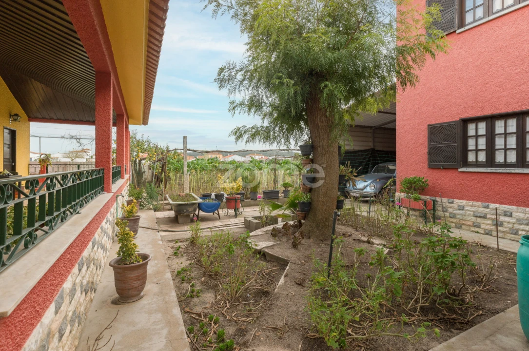 Moradia T6 para Venda em Almeirim Foto 36