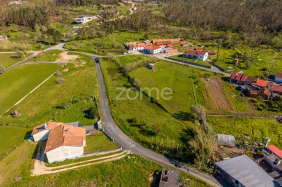 Terreno para Venda em Souto da Carpalhosa e Ortigosa