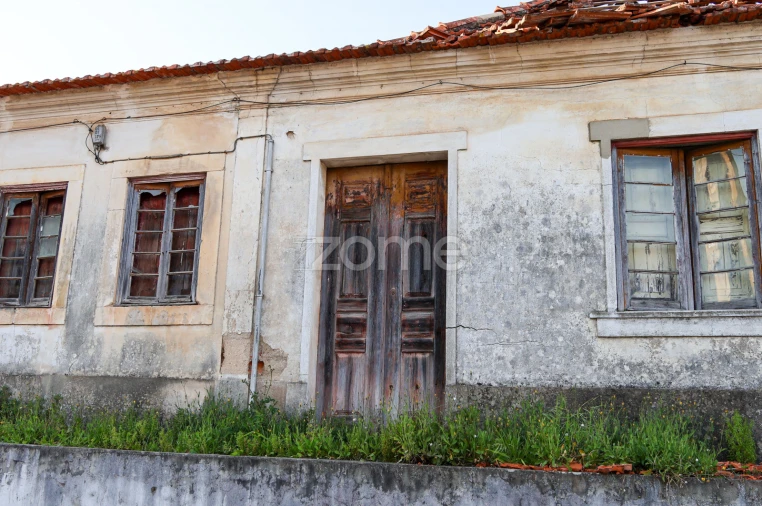 Moradia T4 para Venda em Vermoil Foto 6