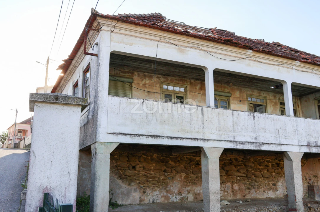 Moradia T4 para Venda em Vermoil Foto 19