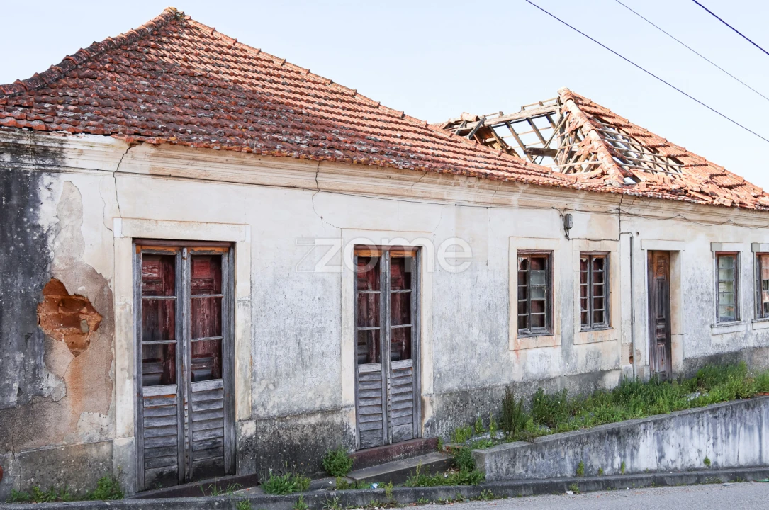 Moradia T4 para Venda em Vermoil Foto 13