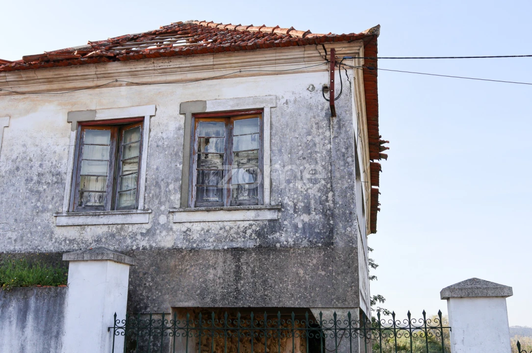 Moradia T4 para Venda em Vermoil Foto 7