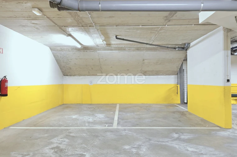 Apartamento T3 para Venda em Portimão Foto 16