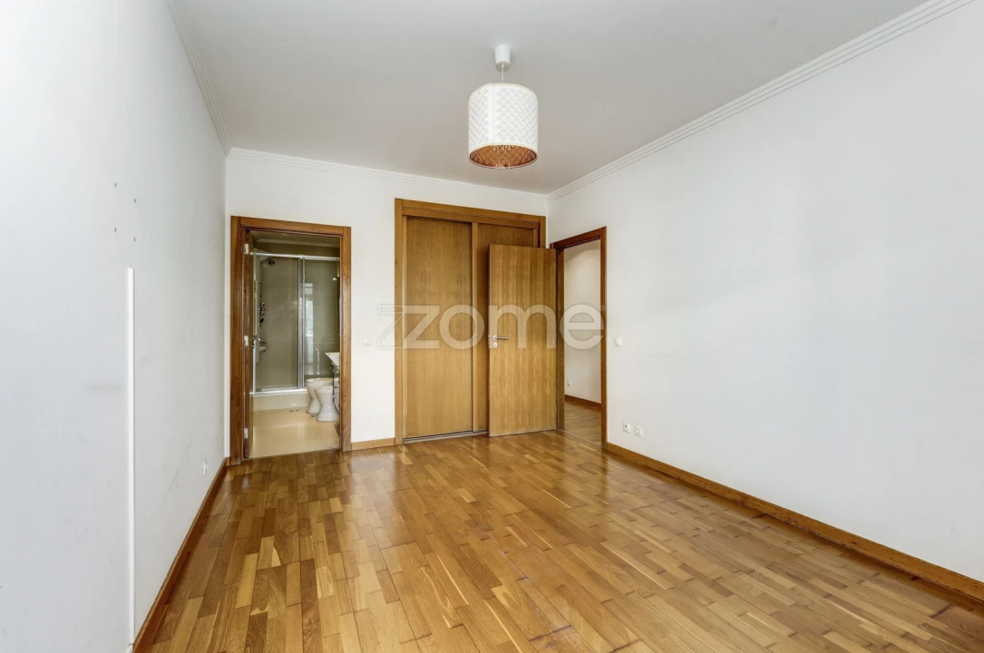 Apartamento T3 para Arrendamento em Oeiras e São Julião da Barra, Paço de Arcos e Caxias Foto 20