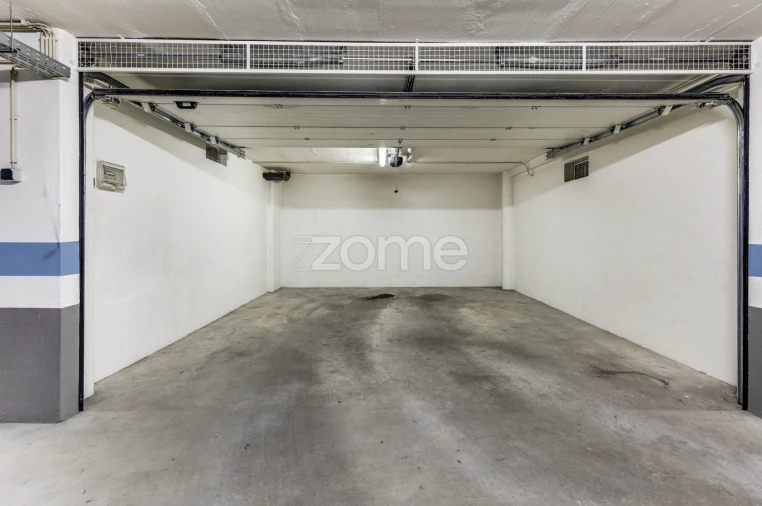 Apartamento T3 para Arrendamento em Oeiras e São Julião da Barra, Paço de Arcos e Caxias Foto 24