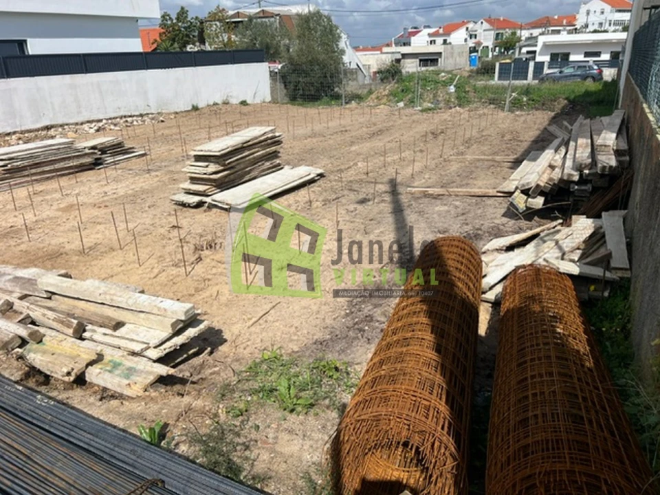 Moradia T3 para Venda em Fernao Ferro Foto 6