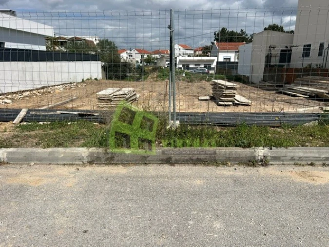 Moradia T3 para Venda em Fernao Ferro Foto 8