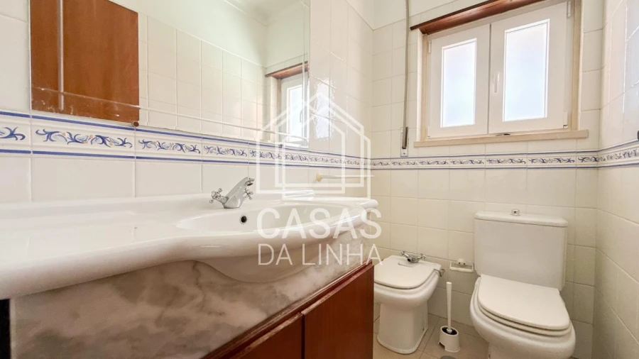 Moradia T5 para Arrendamento em São Domingos de Rana Foto 16