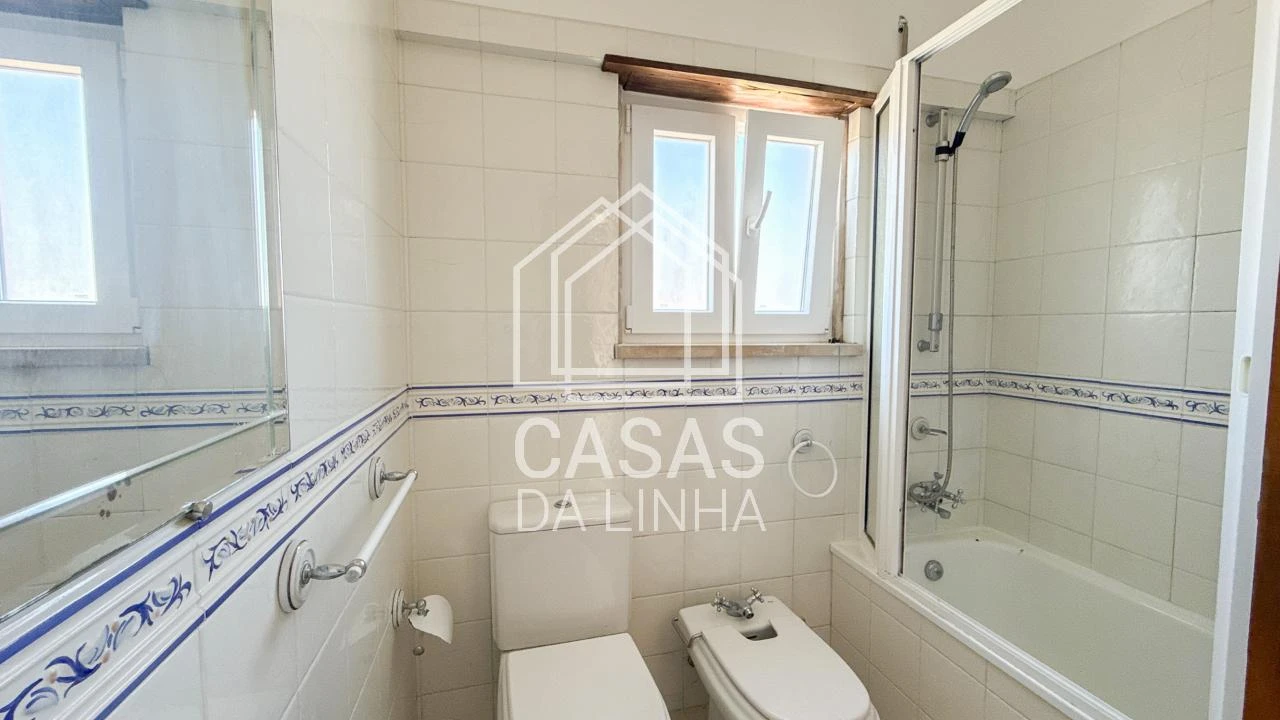 Moradia T5 para Arrendamento em São Domingos de Rana Foto 22