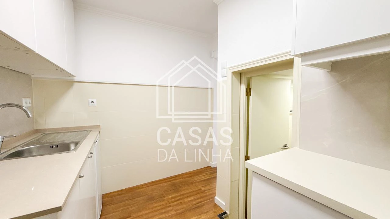 Apartamento T1 para Arrendamento em Estrela Foto 15
