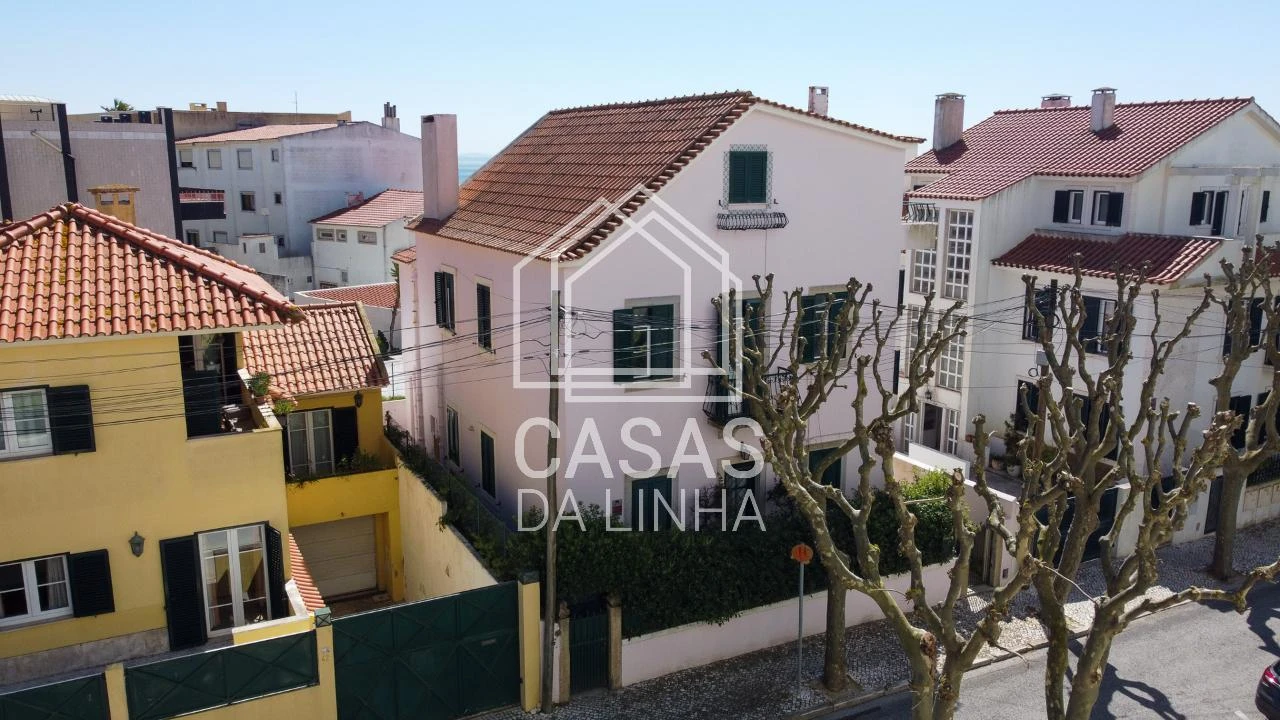 Moradia T8 para Venda em Cascais e Estoril Foto 1
