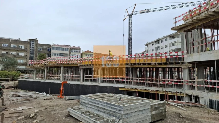 Apartamento T2 para Venda em Cedofeita, Santo Ildefonso, Sé, Miragaia, São Nicolau e Vitória Foto 21