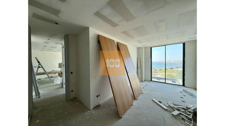 Apartamento T2 para Venda em Malta e Canidelo Foto 23