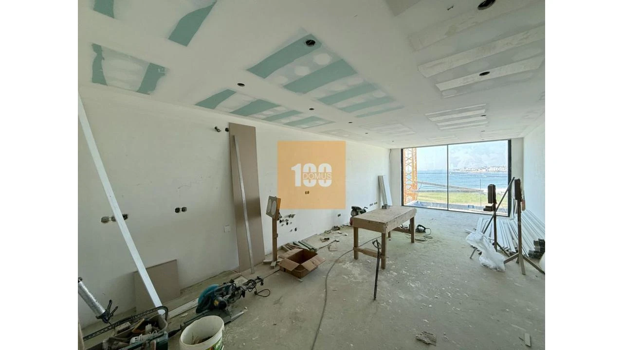 Apartamento T2 para Venda em Malta e Canidelo Foto 9