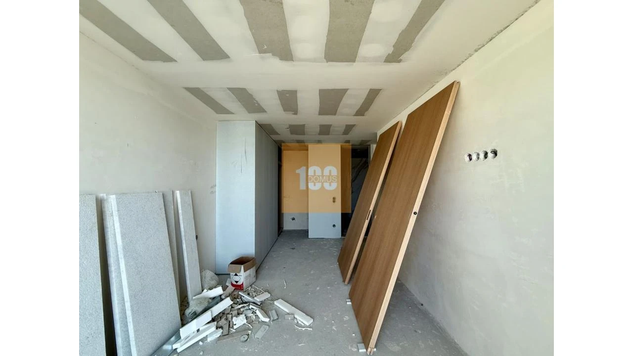 Apartamento T2 para Venda em Malta e Canidelo Foto 25