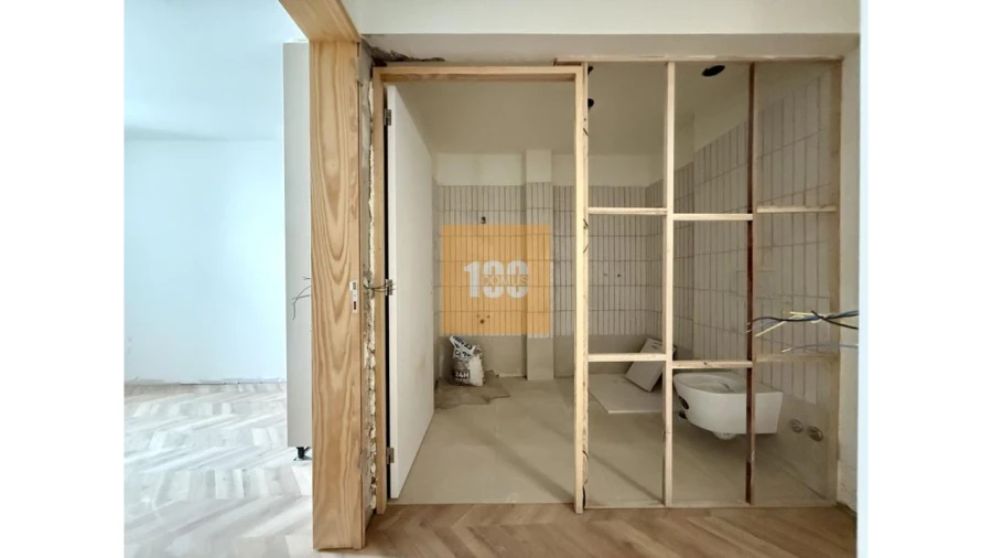 Apartamento T2 para Venda em Cedofeita, Santo Ildefonso, Sé, Miragaia, São Nicolau e Vitória Foto 4