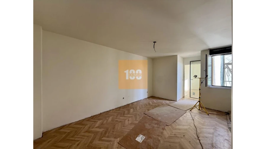 Apartamento T2 para Venda em Cedofeita, Santo Ildefonso, Sé, Miragaia, São Nicolau e Vitória Foto 5