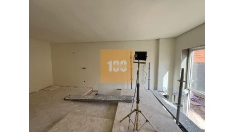 Apartamento T1 para Venda em Cedofeita, Santo Ildefonso, Sé, Miragaia, São Nicolau e Vitória