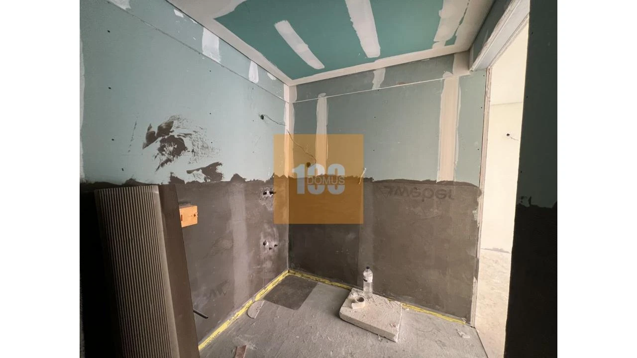 Apartamento T1 para Venda em Cedofeita, Santo Ildefonso, Sé, Miragaia, São Nicolau e Vitória Foto 32
