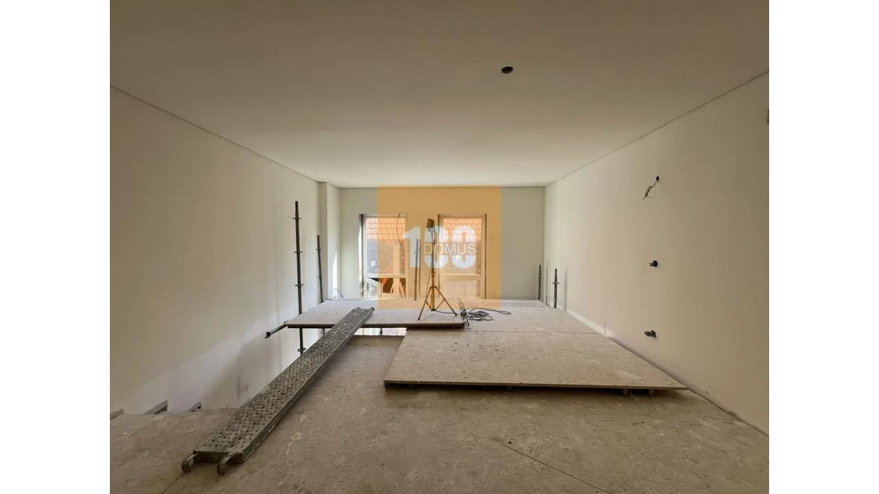Apartamento T1 para Venda em Cedofeita, Santo Ildefonso, Sé, Miragaia, São Nicolau e Vitória Foto 35