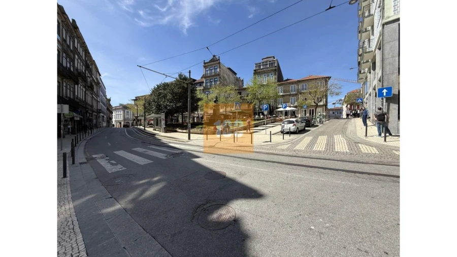 Negócio para Venda em Cedofeita, Santo Ildefonso, Sé, Miragaia, São Nicolau e Vitória Foto 9