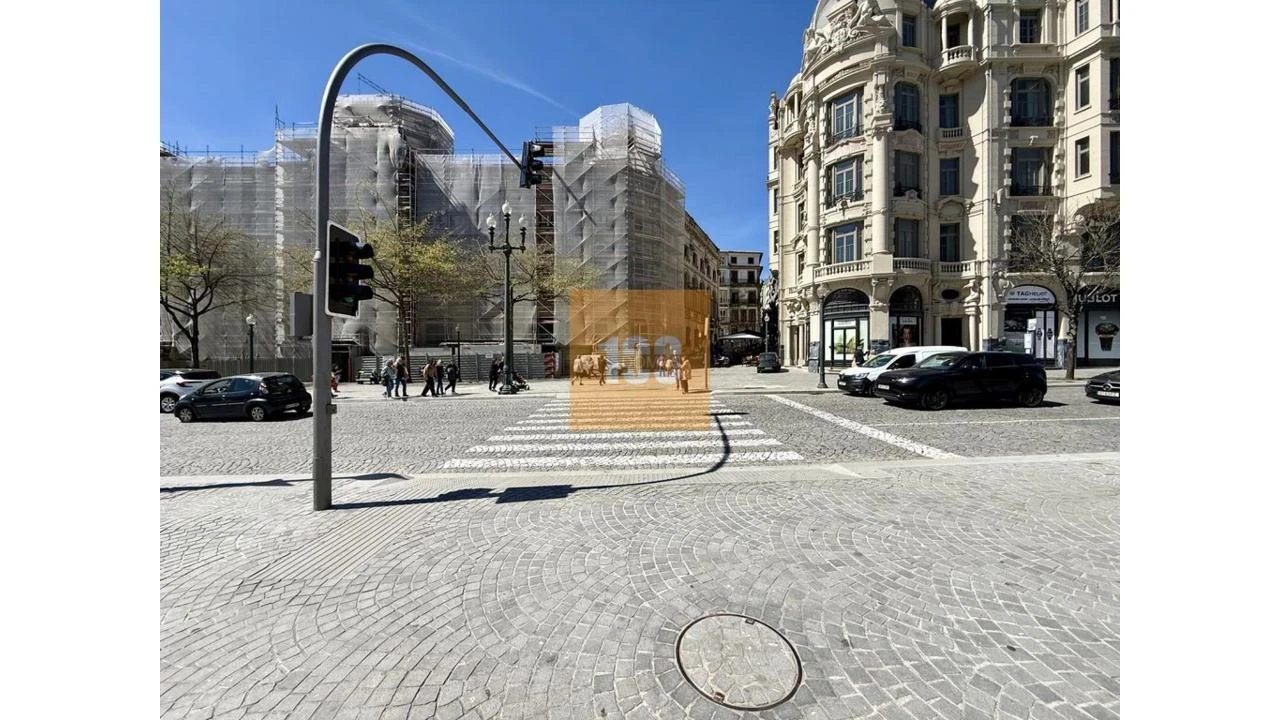 Negócio para Venda em Cedofeita, Santo Ildefonso, Sé, Miragaia, São Nicolau e Vitória Foto 15